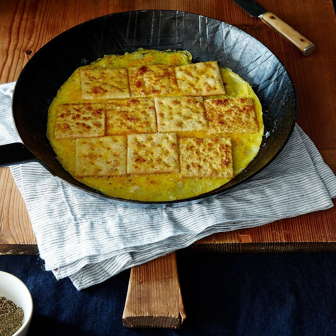 Cracker Eggs