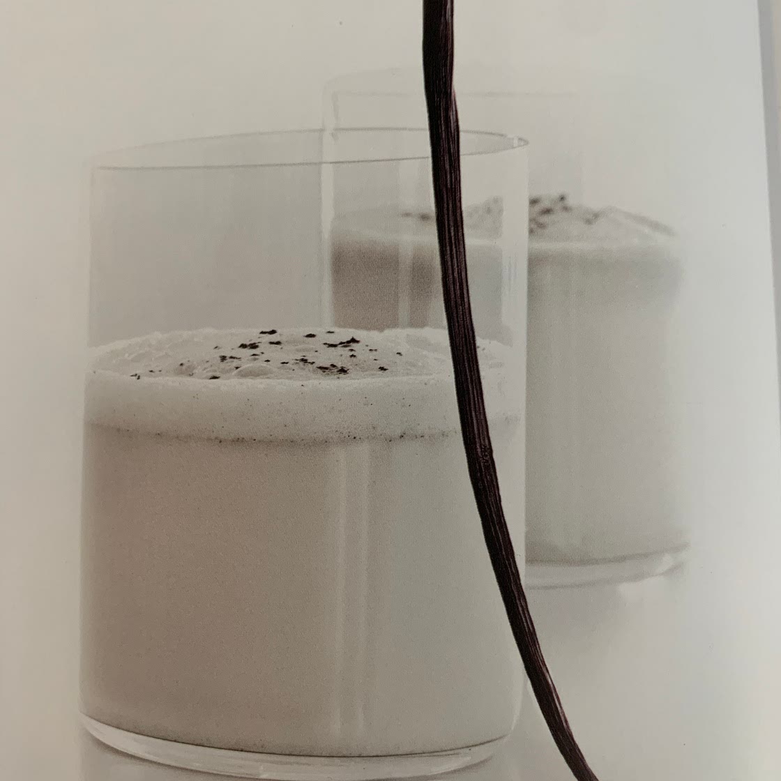 Hemp seed milk 