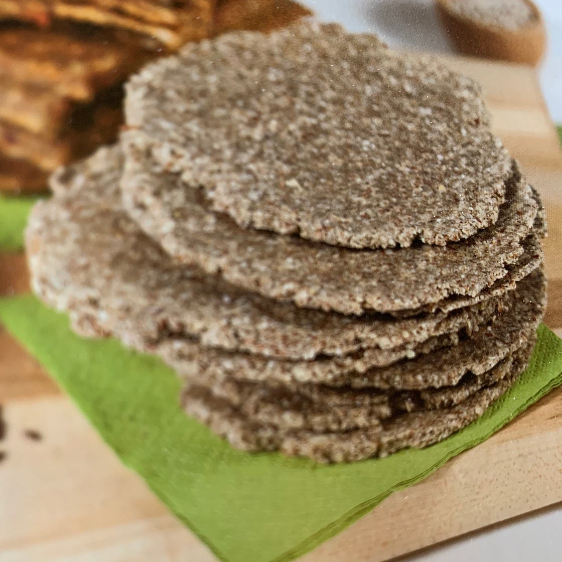 Raw vegan chapatis bread 
