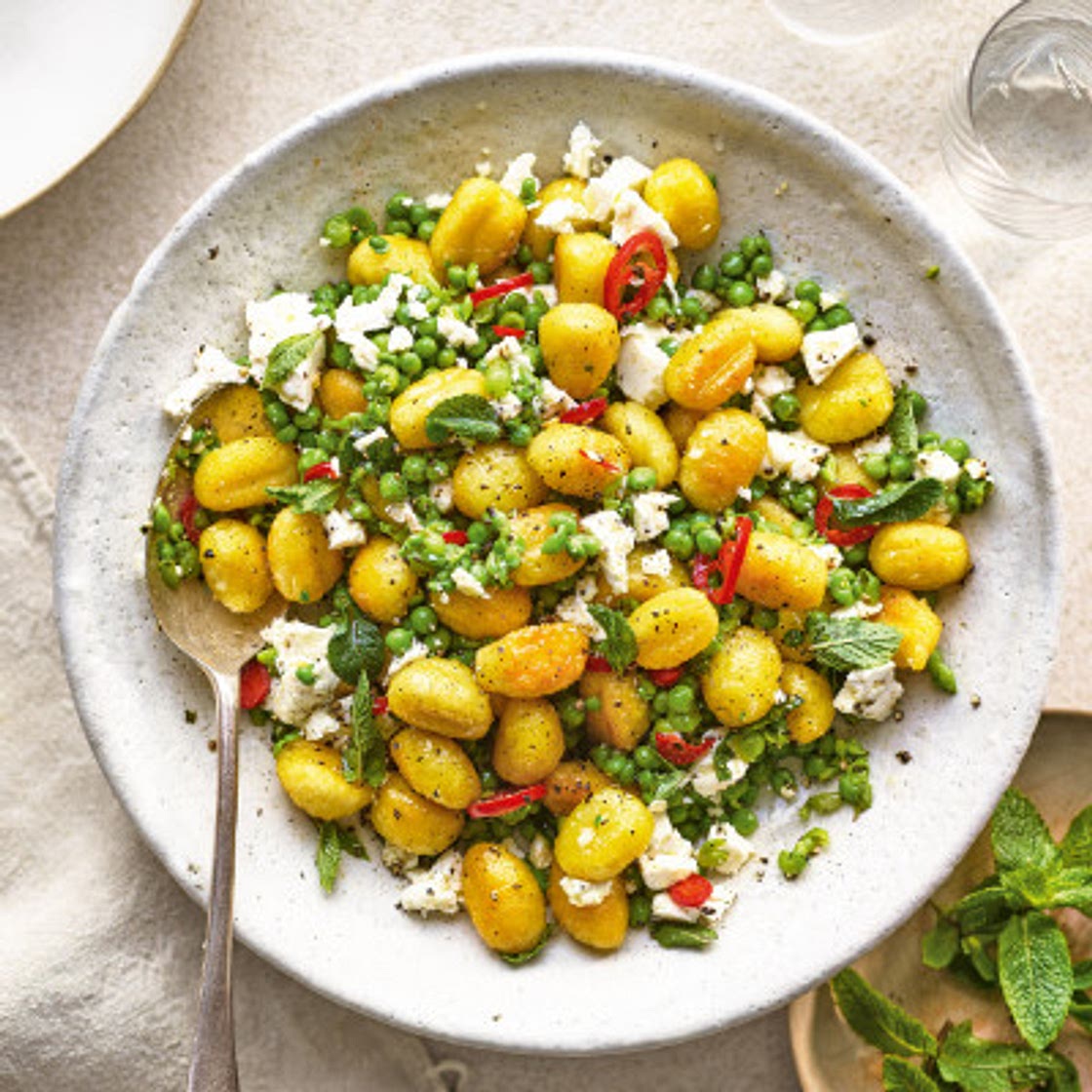 Fried gnocchi with peas, mint, feta & chilli