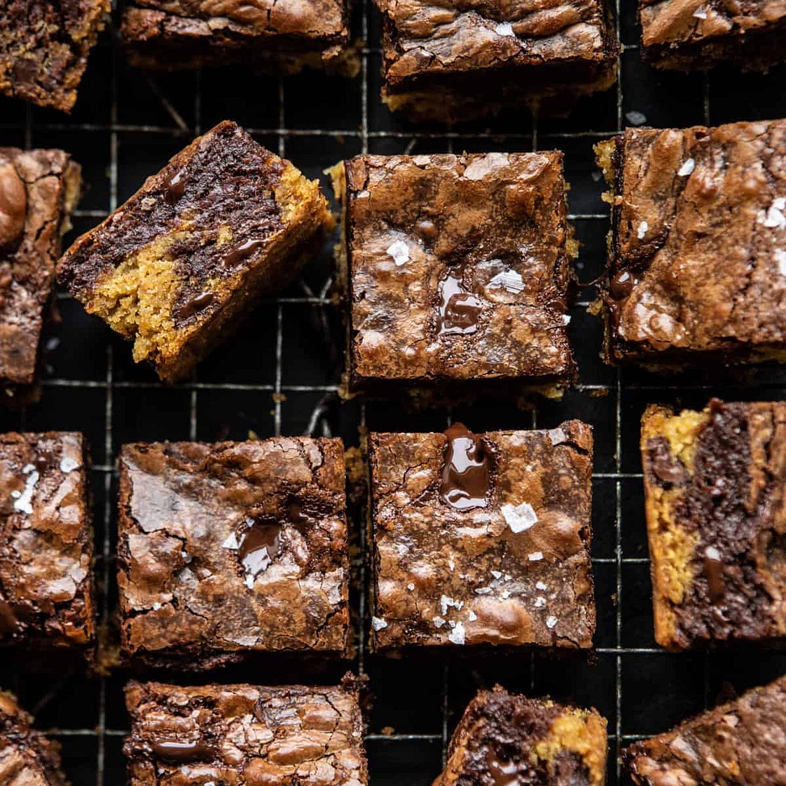 Salted Crinkle Top Brownie Cookie Bars