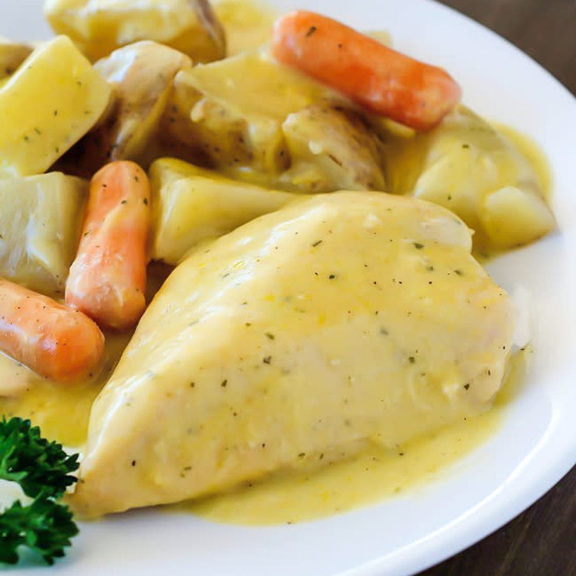 Crockpot Creamy Chicken Ranch