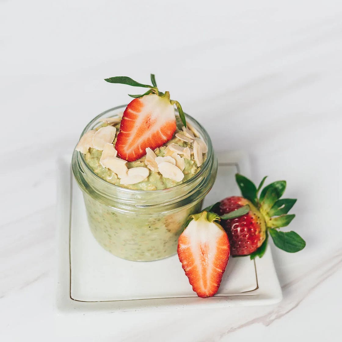Strawberry Matcha Overnight Oats