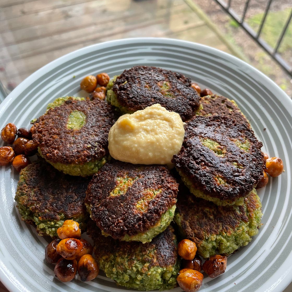 Most Delicious Falafel Recipe (Fried or Baked)
