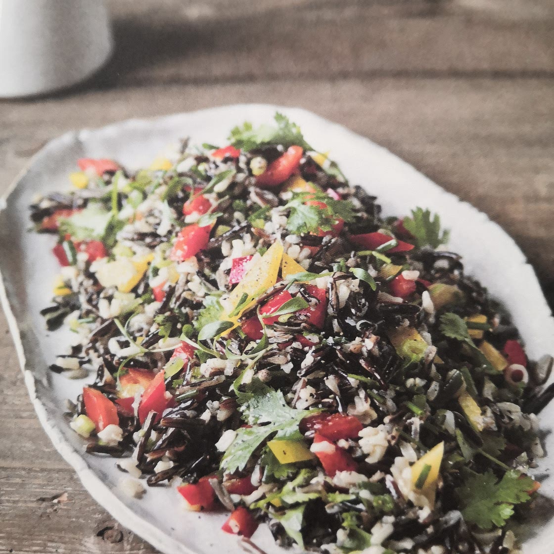 Reis-Kürbis-Salat mit Frühlingszwiebelb