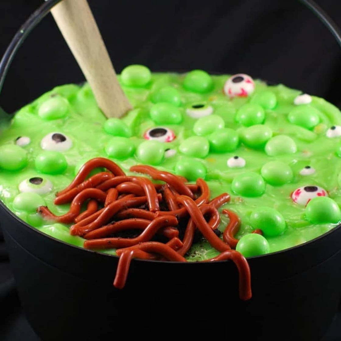 📋 Witches Brew Halloween Trifle Recipe