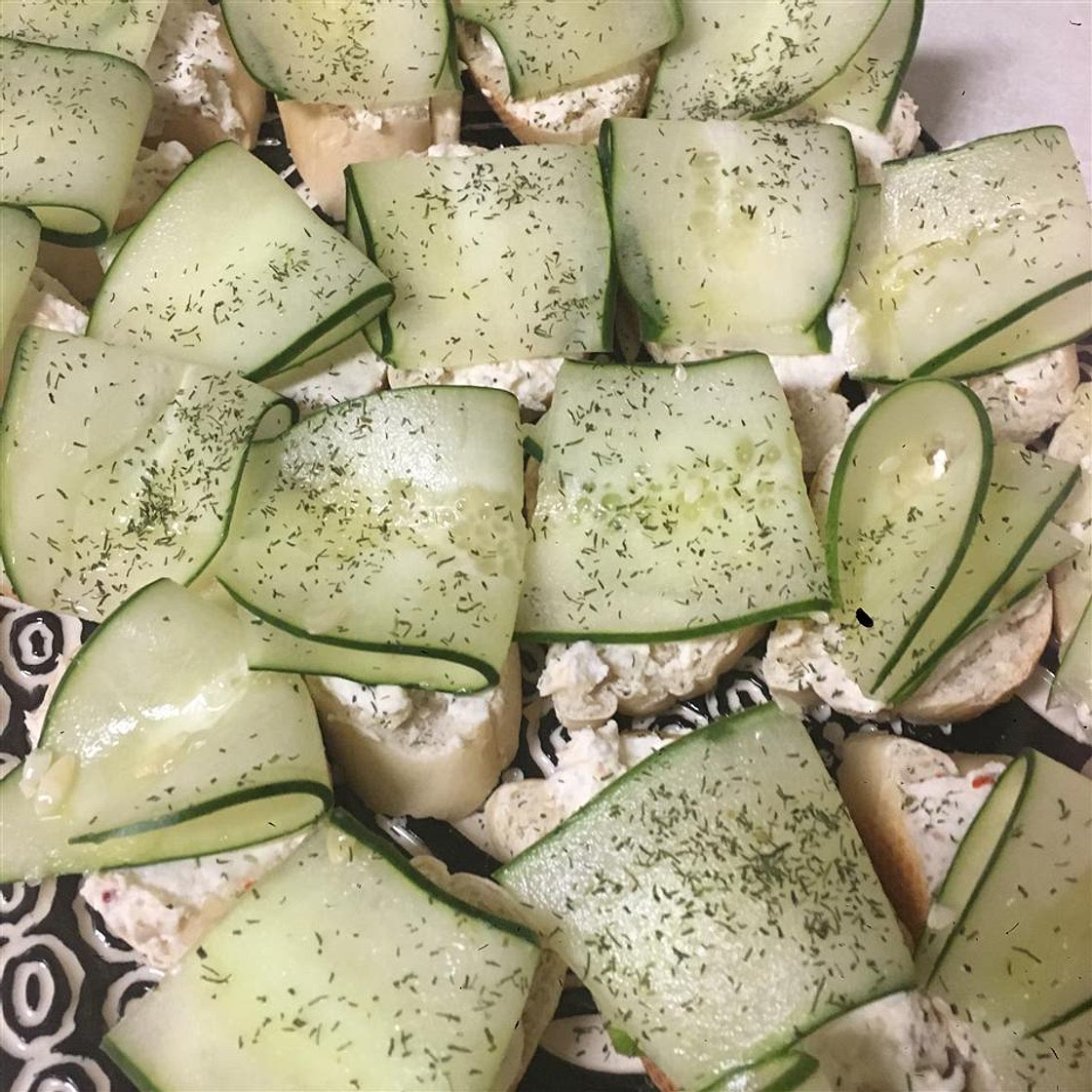 Creamy Dill Cucumber Toasties