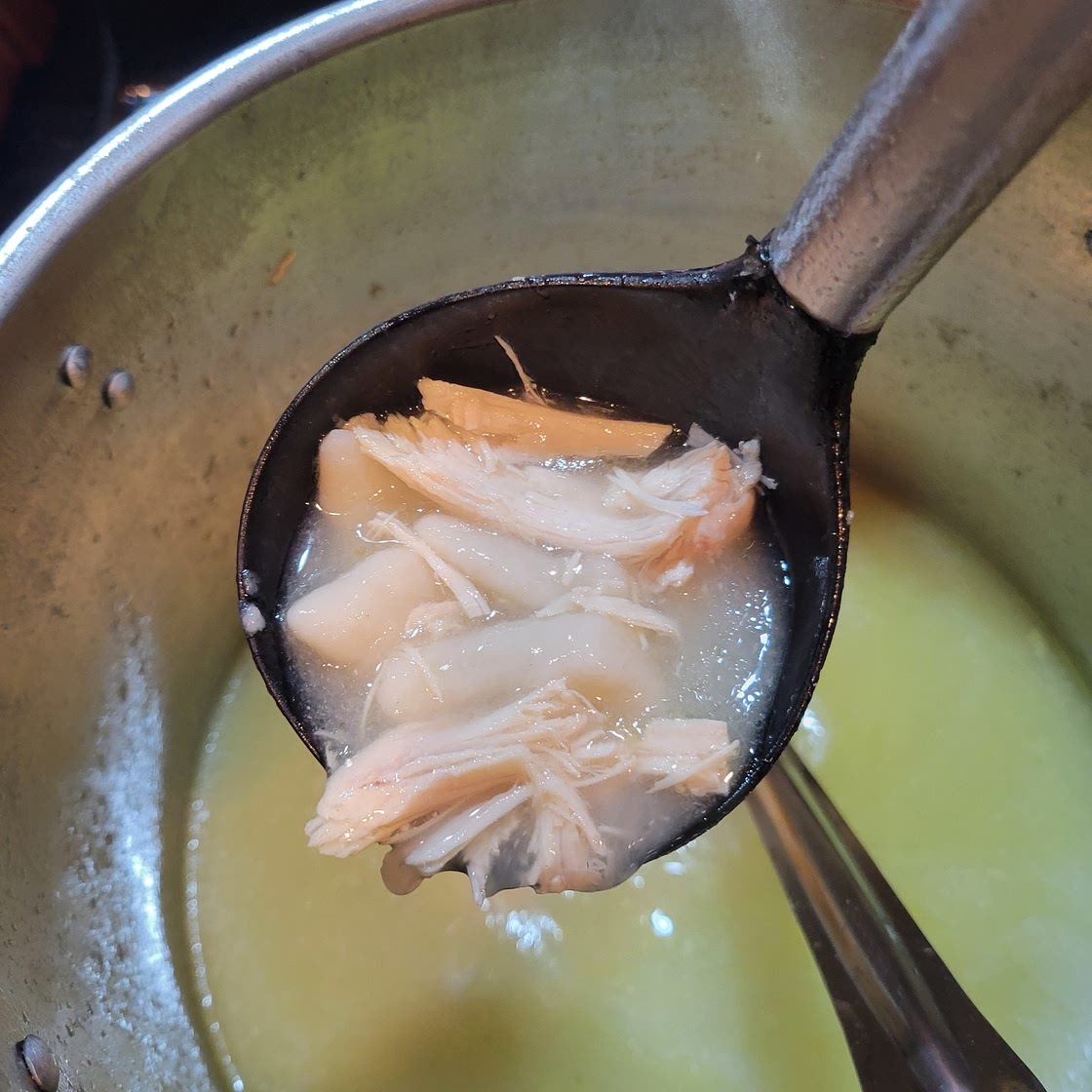 Memommies Chicken and Dumplings