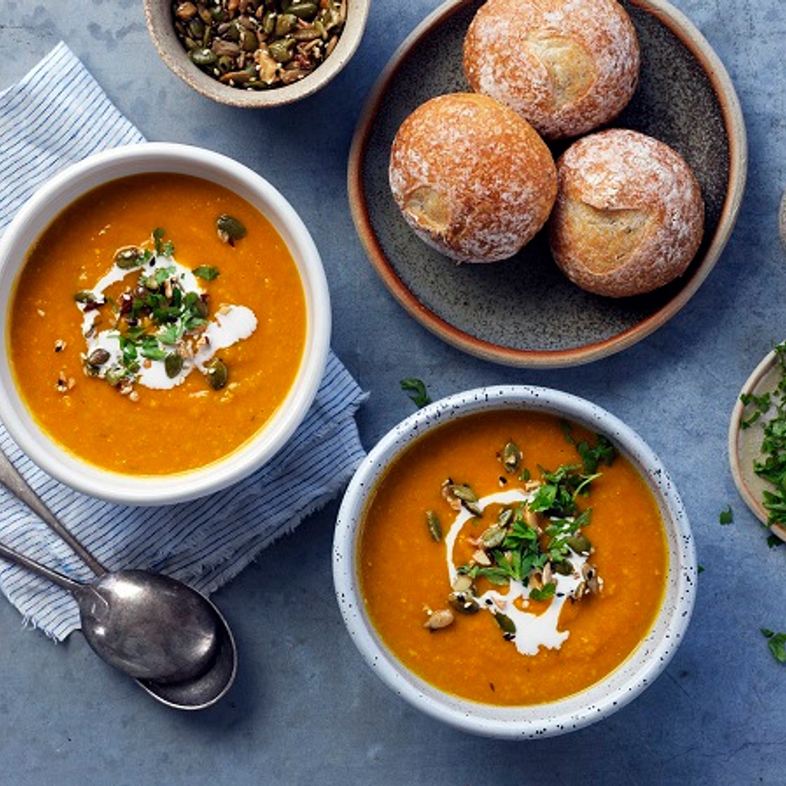 Easy Roasted Pumpkin & Corn Soup