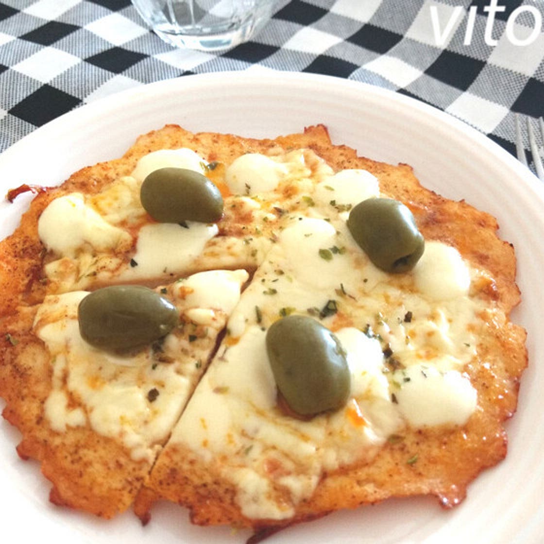 Pizza keto con base de pollo