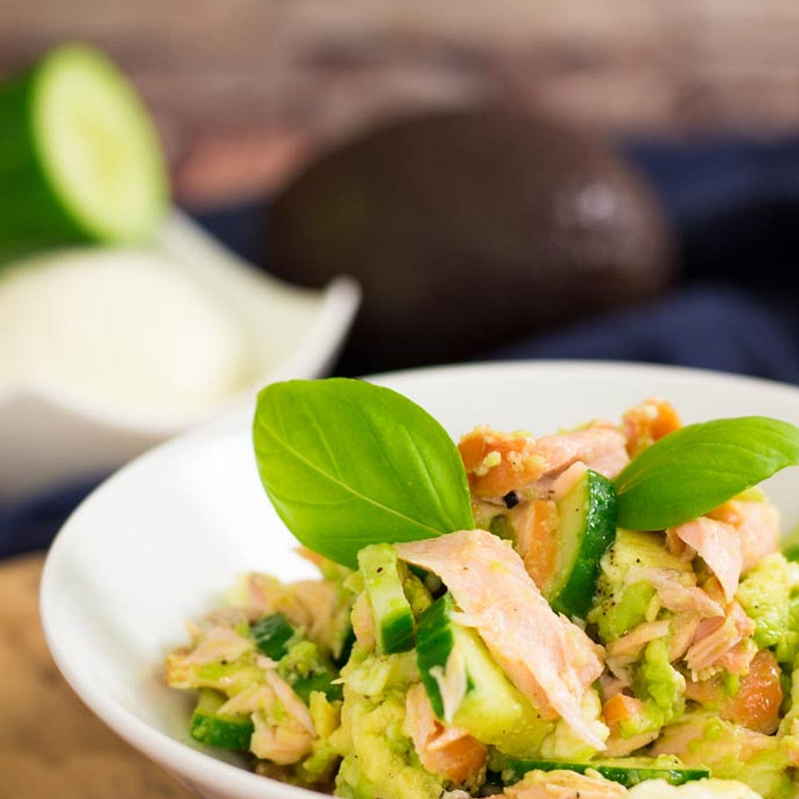 Avocado-Lachs Bowl