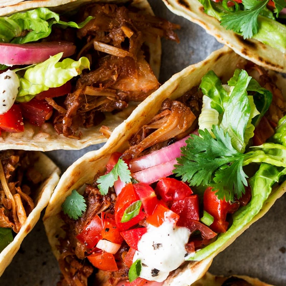Pulled jackfruit tacos