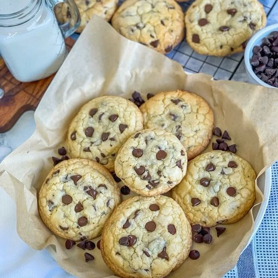 Chocolate chip cookies