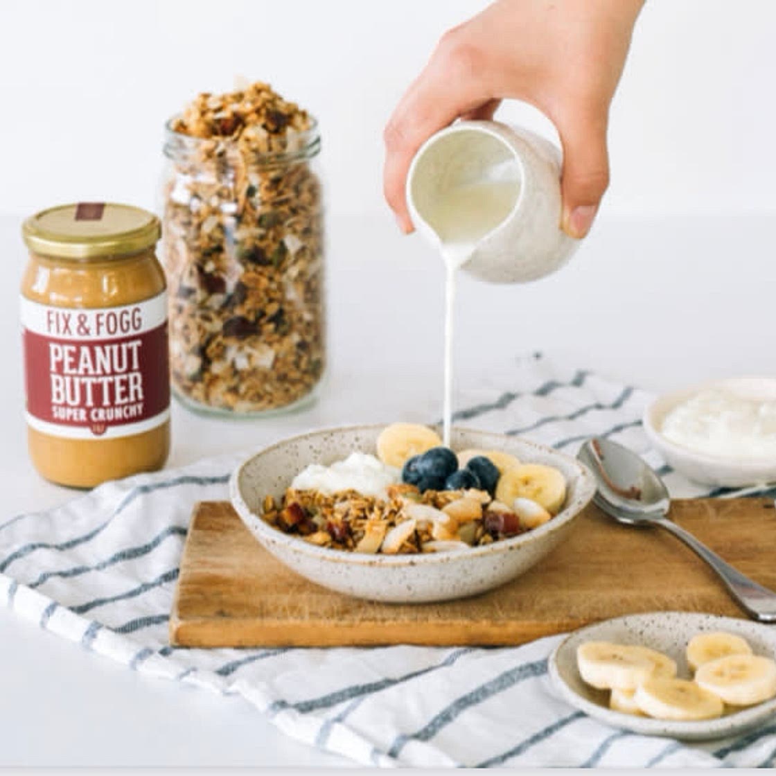 PEANUT BUTTER GRANOLA