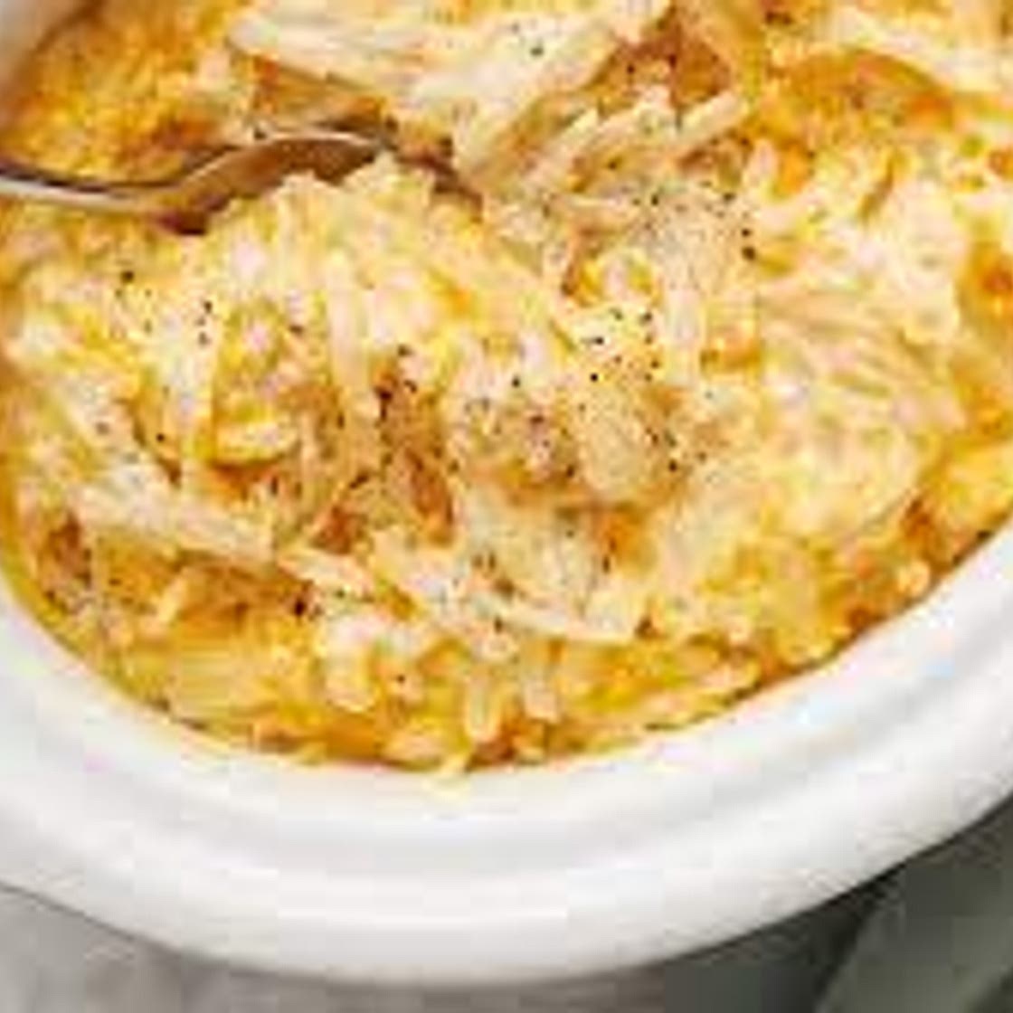 Slow Cooker Cheesy Potatoes
