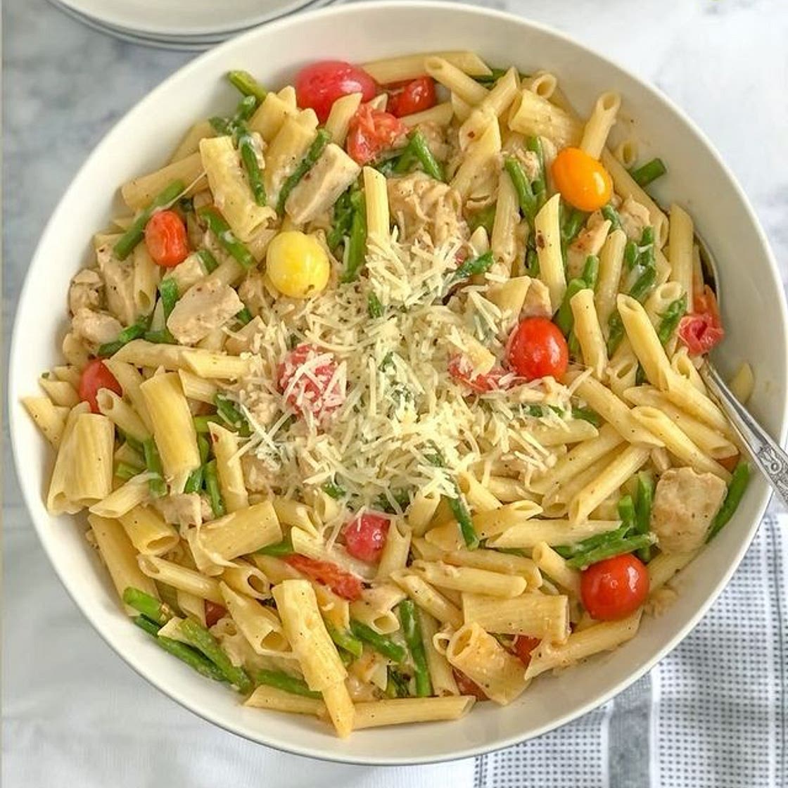 Grilled chicken and asparagus Pasta