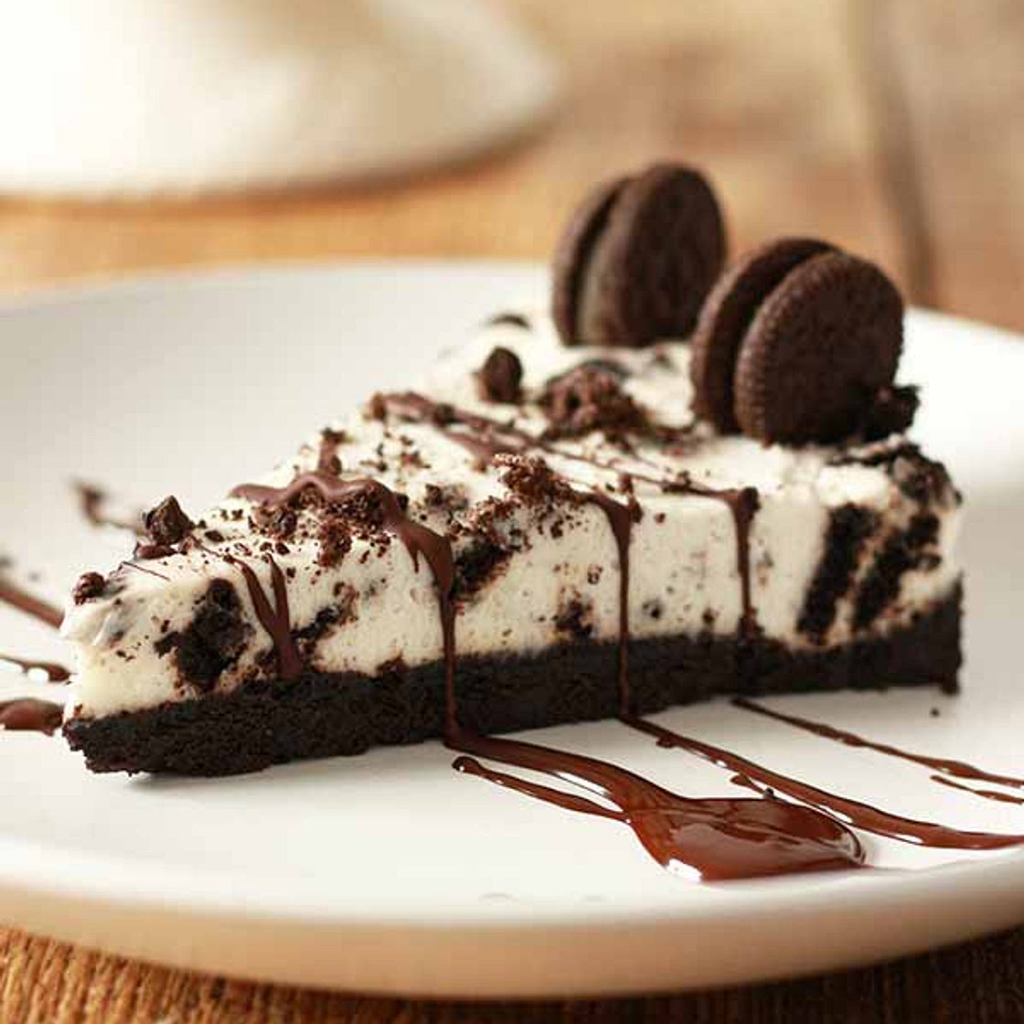 Vegan Oreo Cheesecake