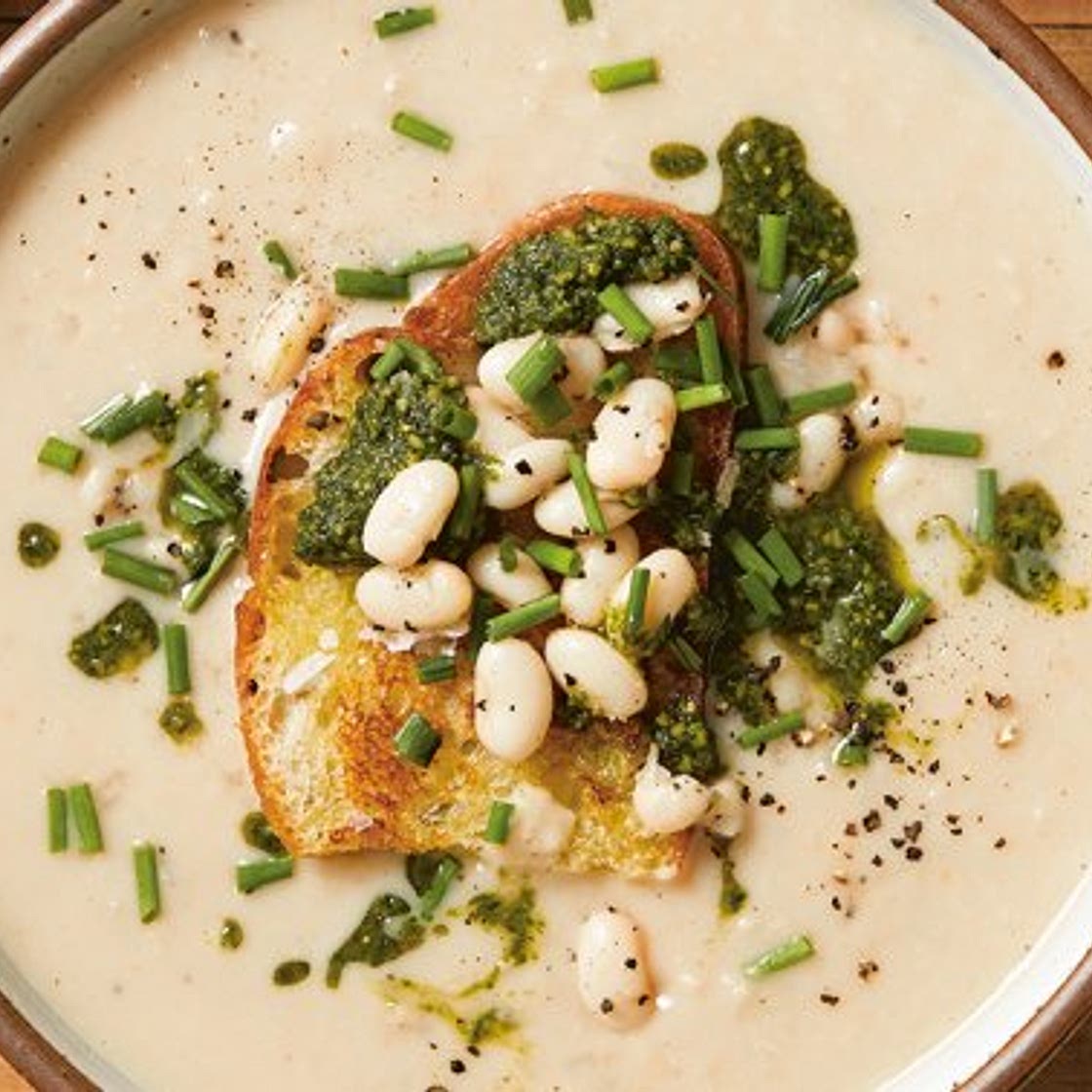This Is The Easiest Vegetarian Bean Soup Recipe Ever — And It's Anything But Bland