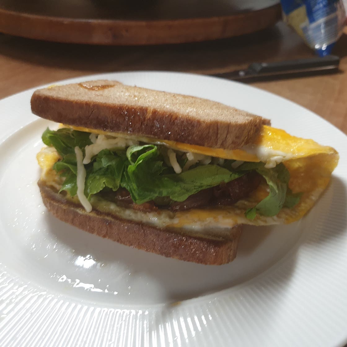 Breakfast egg sandwich