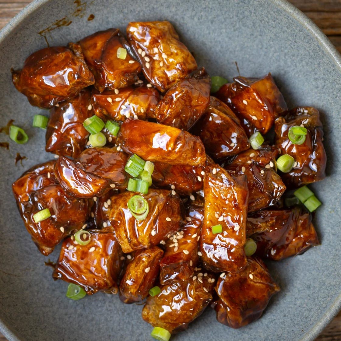 Rice paper nuggets in 12345 sauce