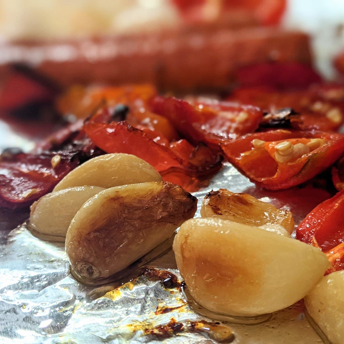 Roasted Garlic Habenaro Sriracha Sauce