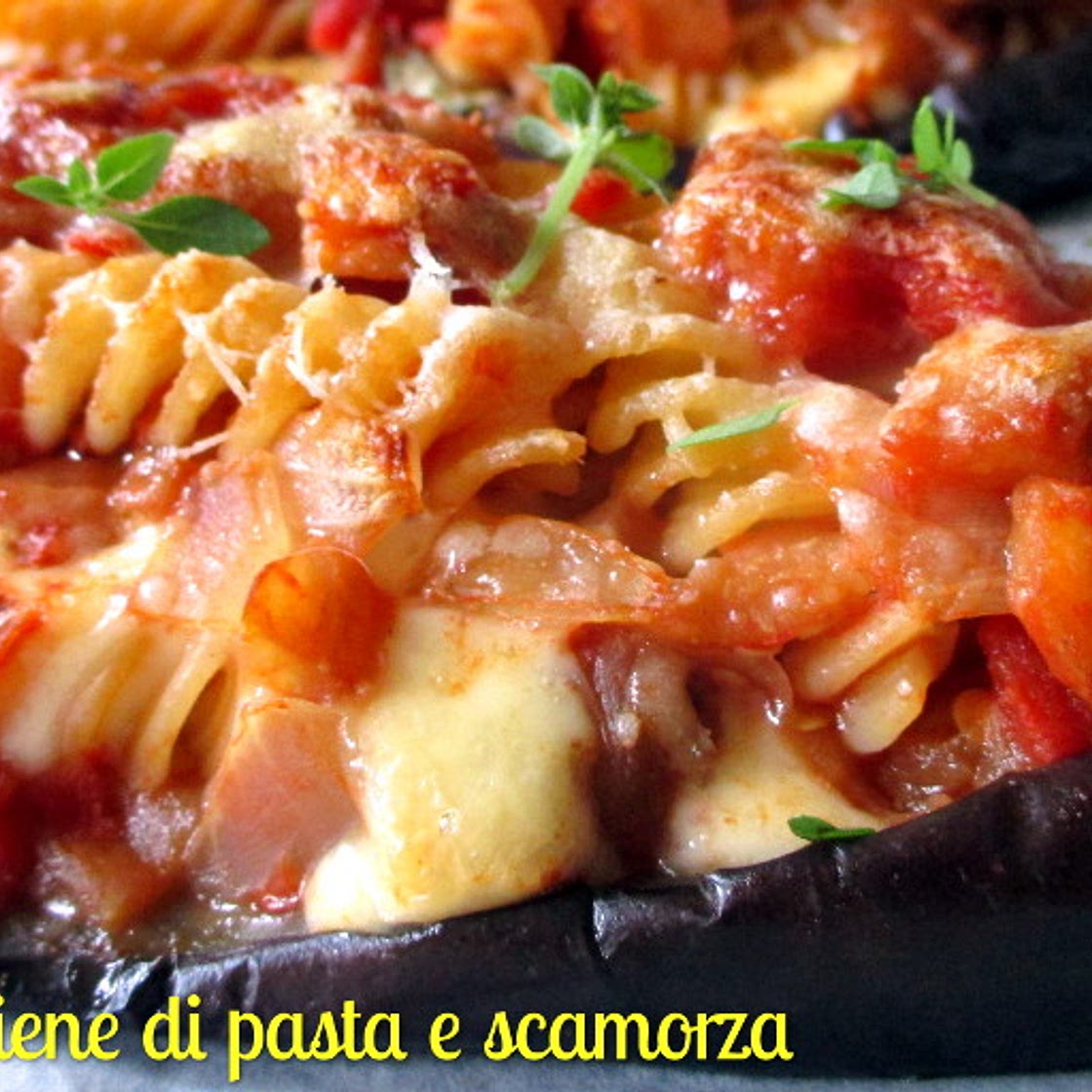 Melanzane ripiene di pasta e scamorza, senza frittura