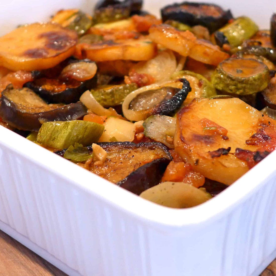 Delicious Briam recipe (Greek mixed Roasted Vegetables)