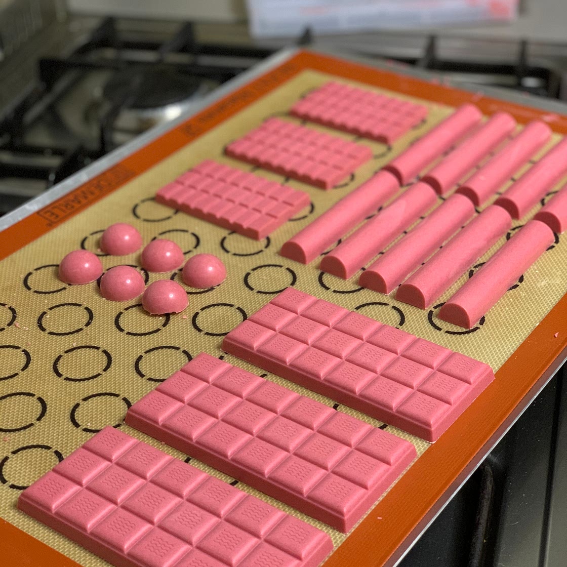 Raspberry chocolate (Valrhona inspiration)