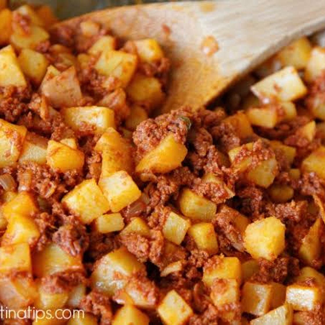Papas con chorizo