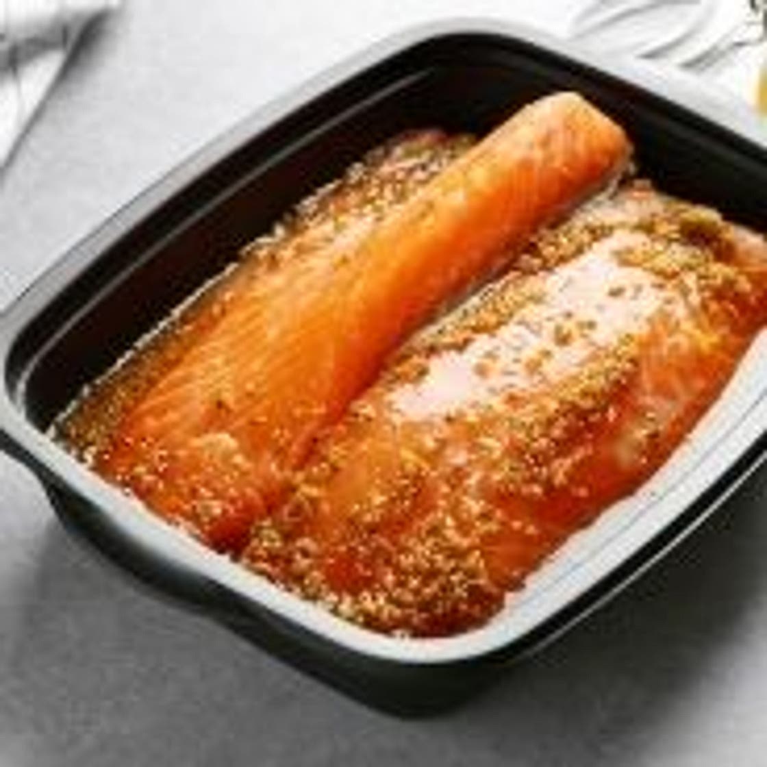 Salmon fillet with honey and mustard