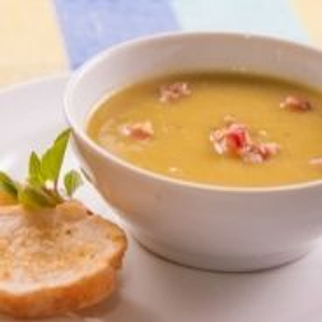 Potato and smoked bacon soup