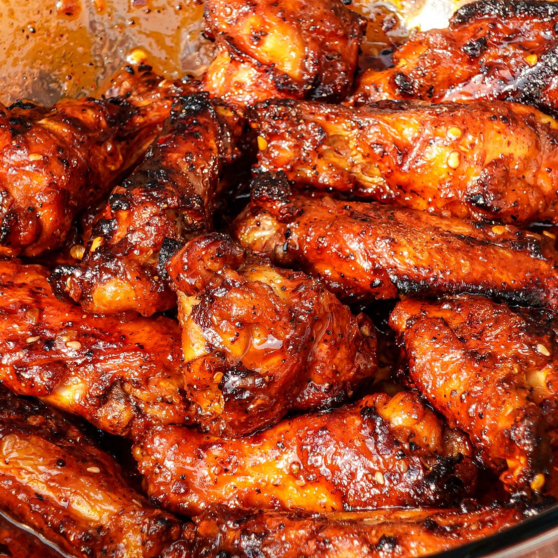 TFTI BBQ’s Buffalo Wings on Steroids