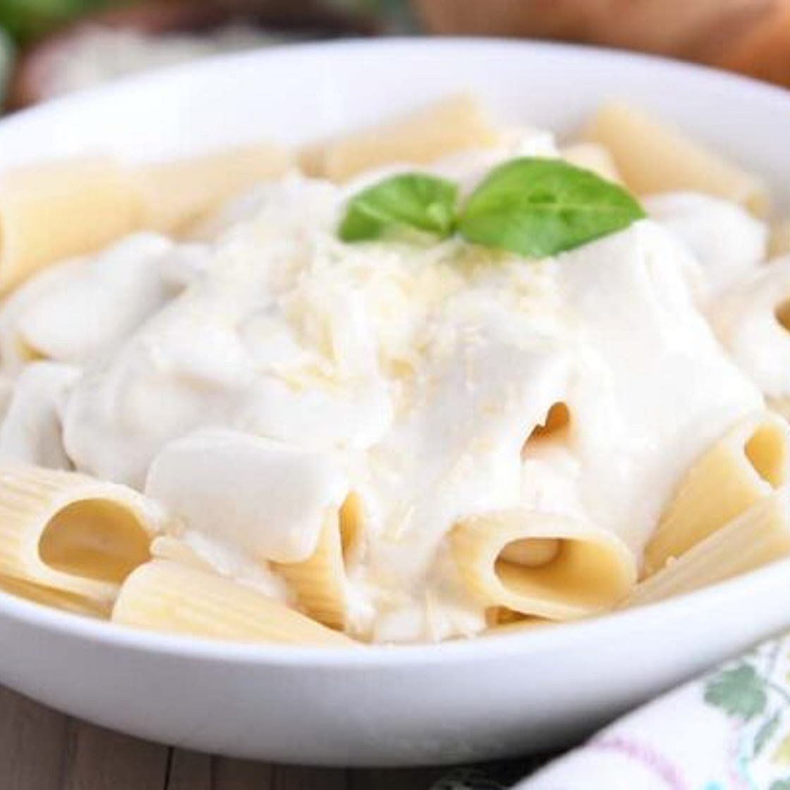 Homemade Garlic Alfredo Sauce