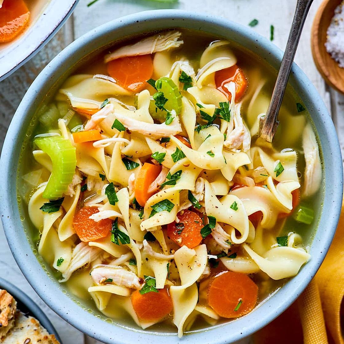 Chicken Noodle Soup (Quick+ Easy!)