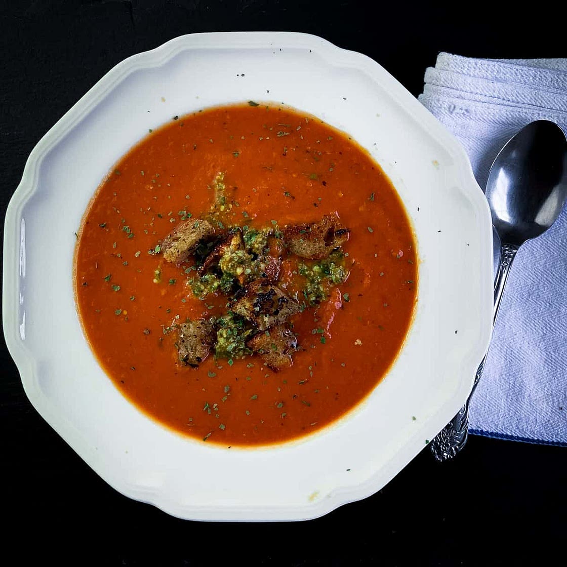 Homemade Tomato Soup (Panera's CopyCat; Instant Pot friendly)