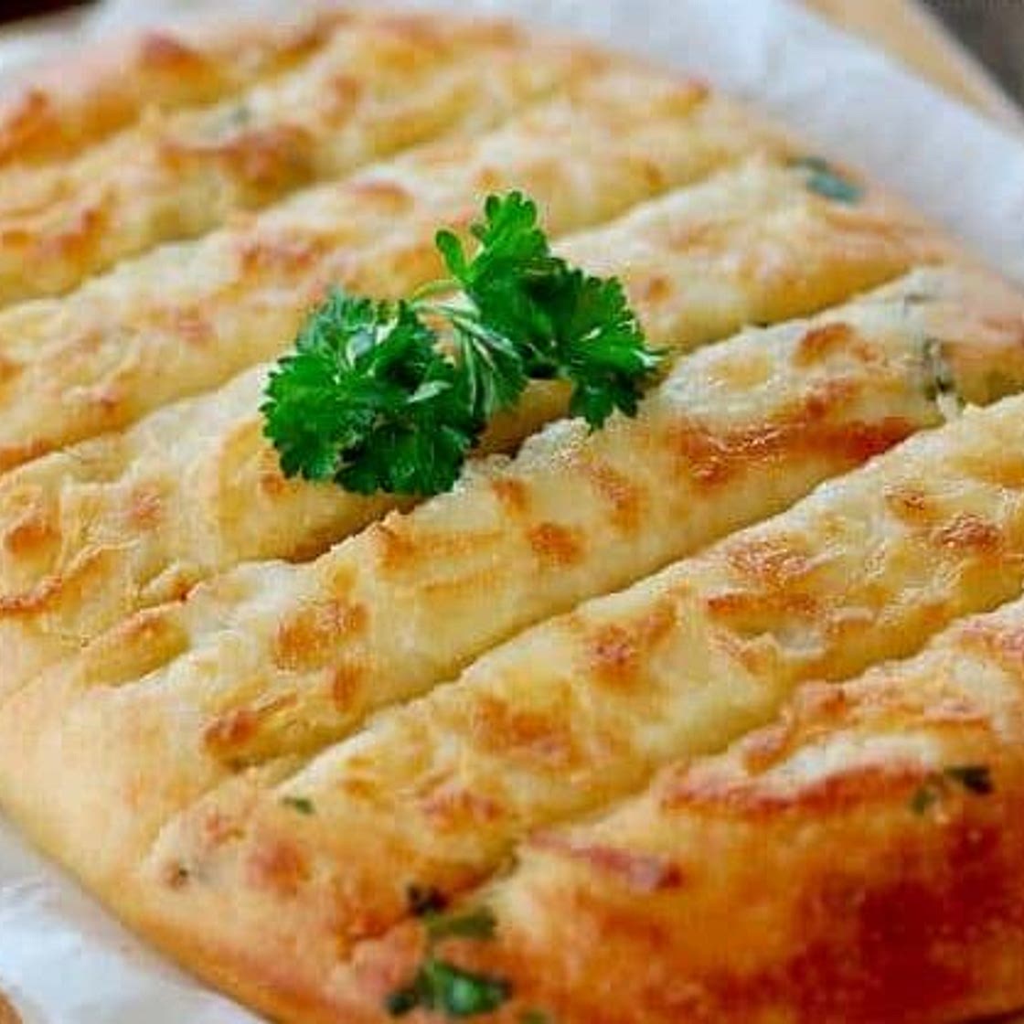 Cheesy Keto Garlic Bread - Keto Recipes