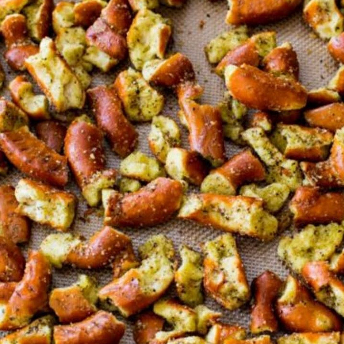 Seasoned Hard Pretzels