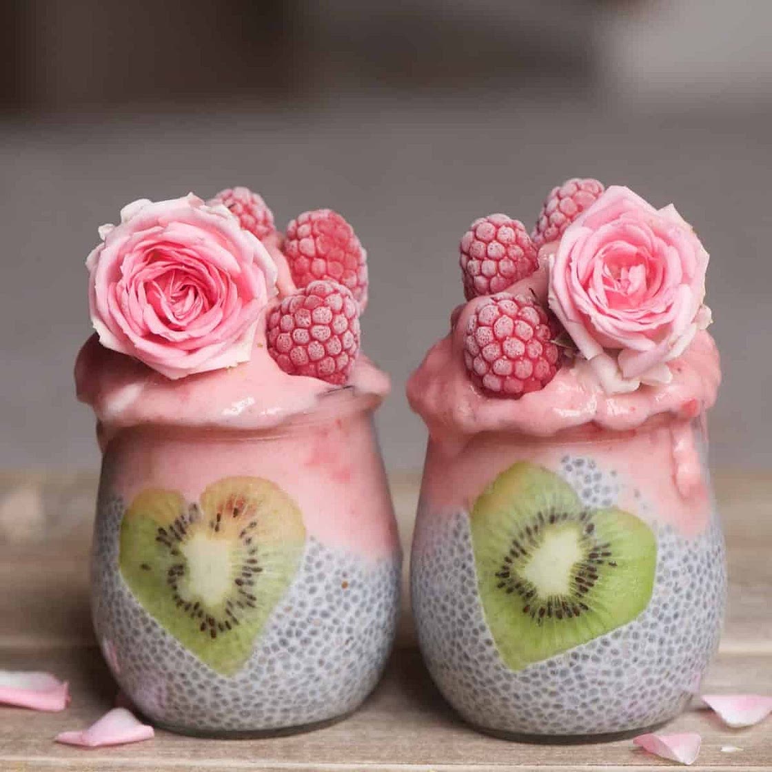 Detox smoothie and Chia Pudding Jar Recipe