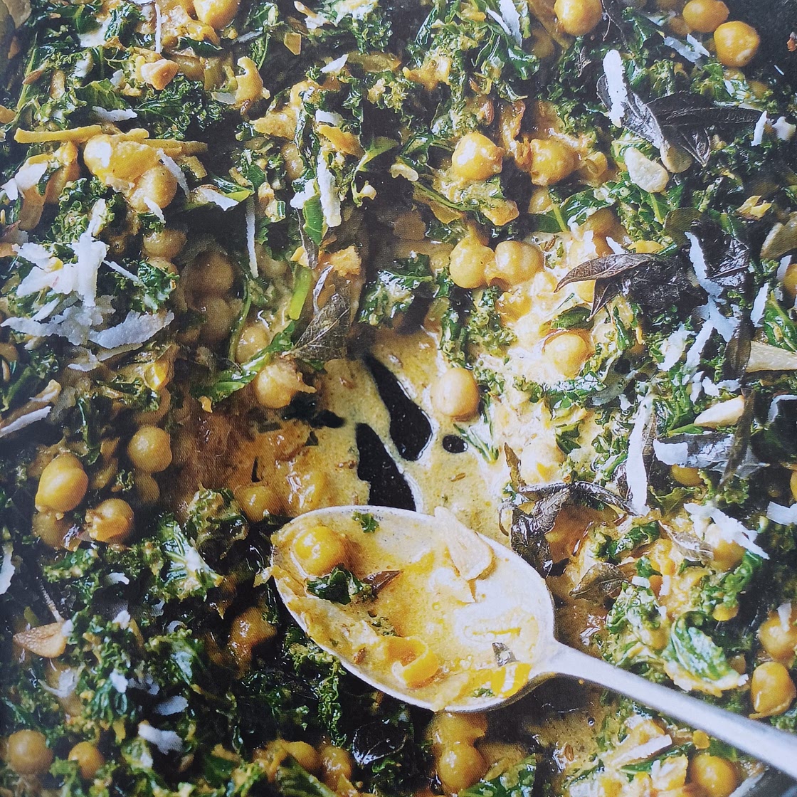 Kale with chana and coconut