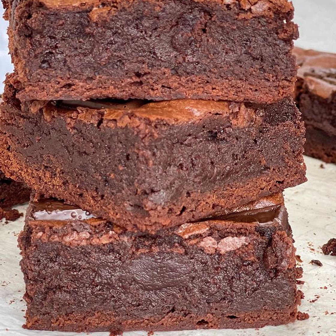 FUDGE BROWNIES