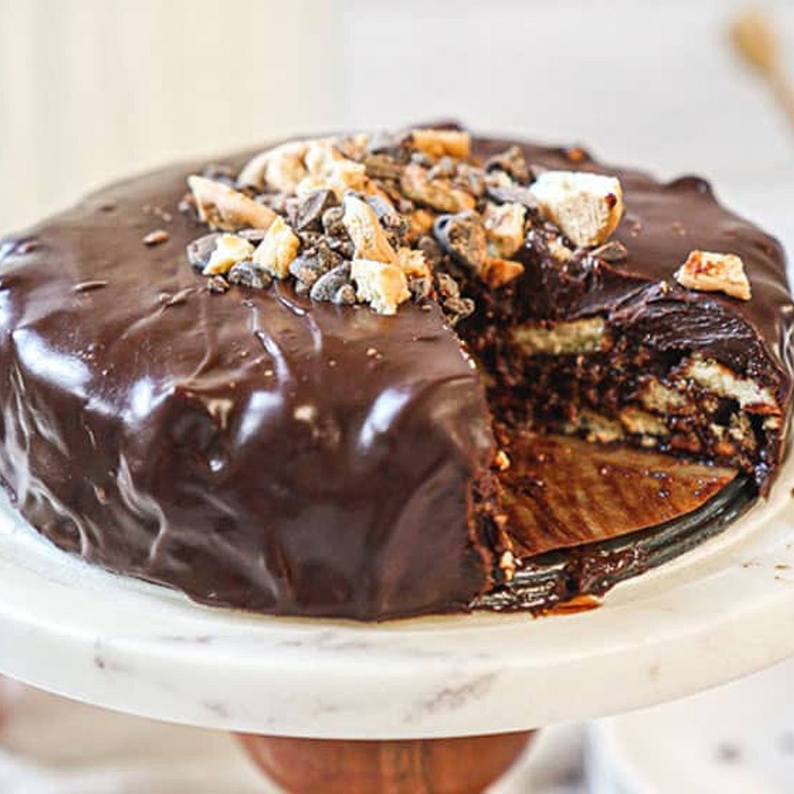 No-Bake Chocolate Cake