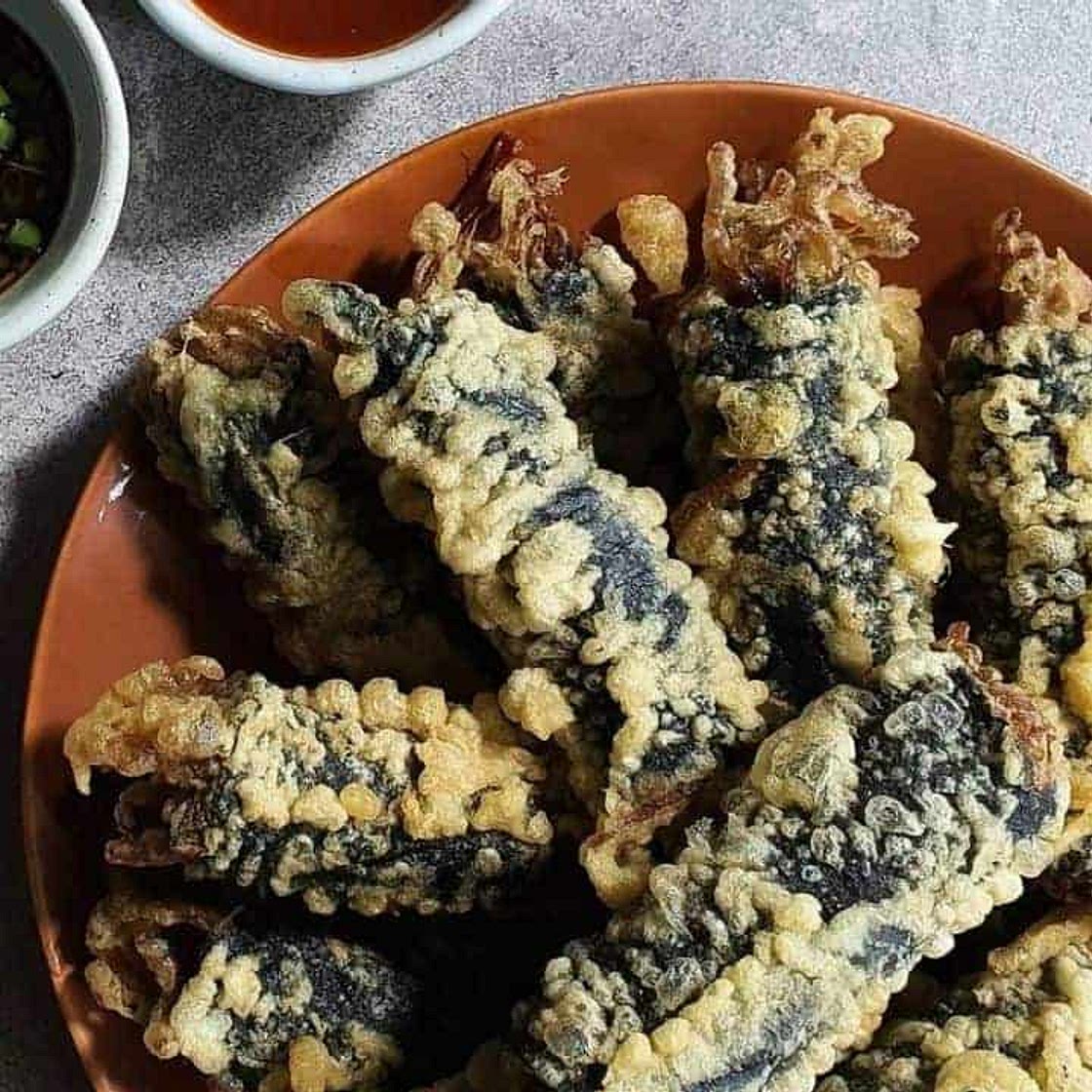 Kimari (Korean Fried Seaweed Roll)