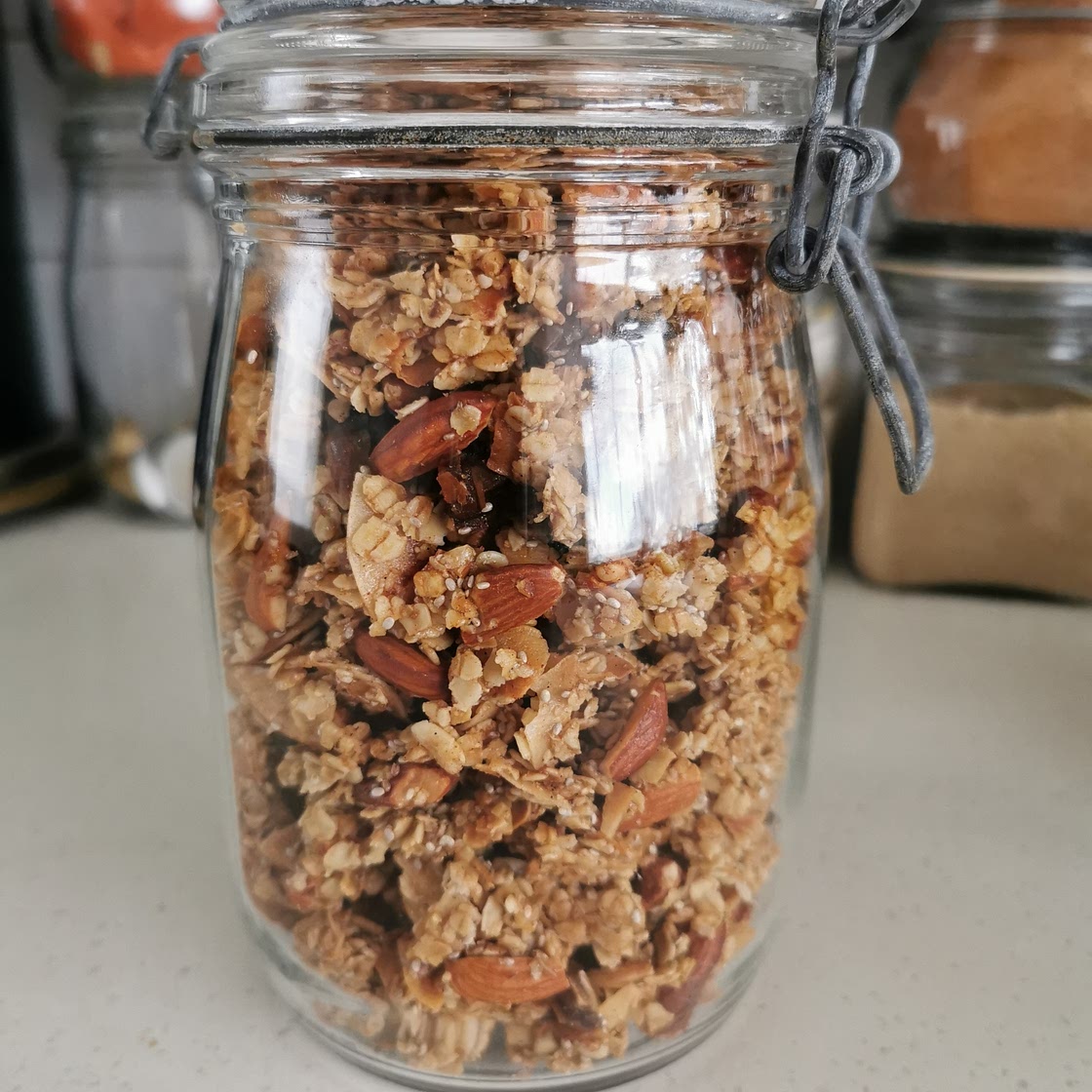 Granola (toasted)