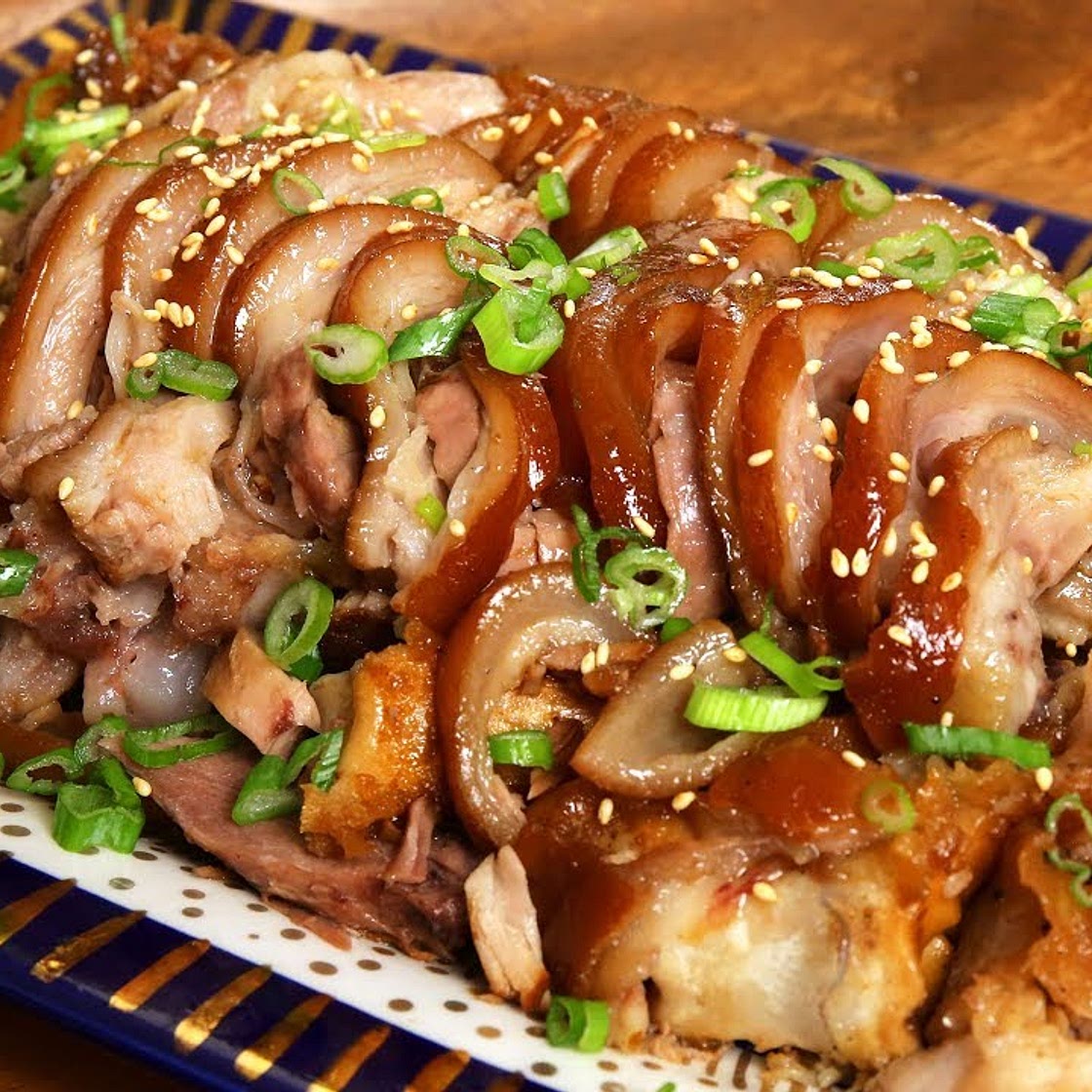 Jokbal (Braised Pig’s Trotters) 족발