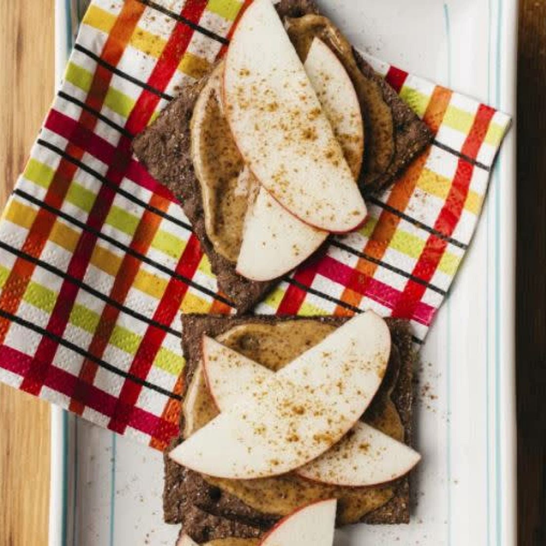 Chocolate-apple grahams