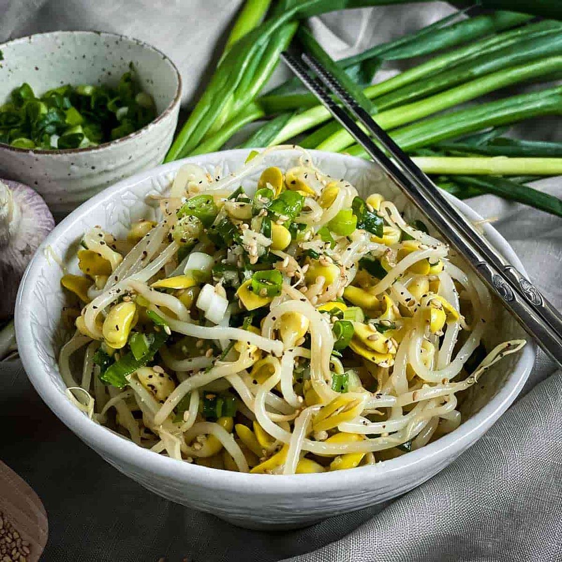 Korean Soybean Sprout Side Dish - Kongnamul Muchim (콩나물 무침)
