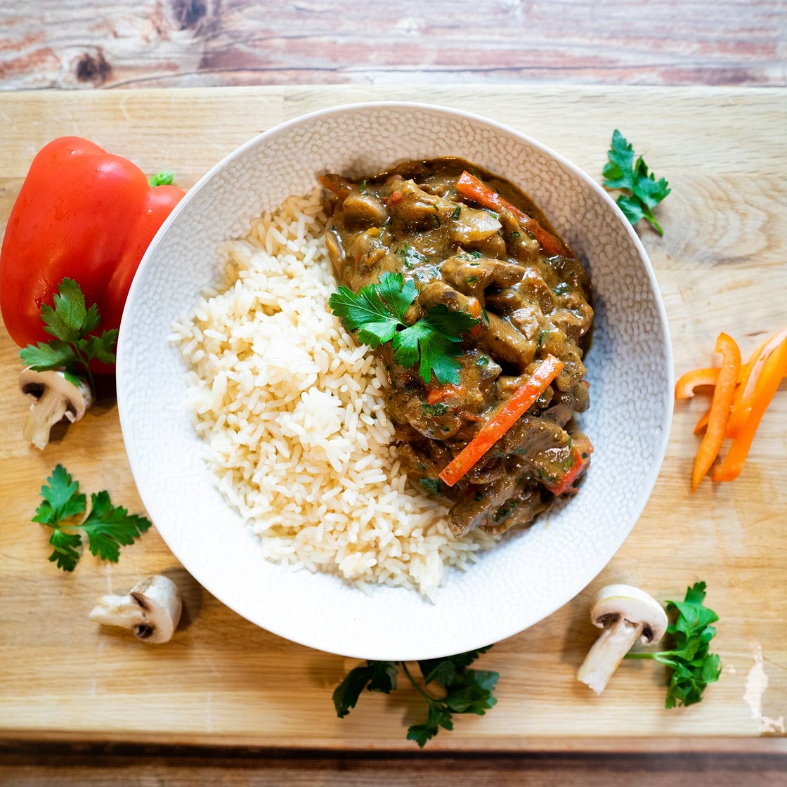 Creamy Beef Stroganoff by Pureety