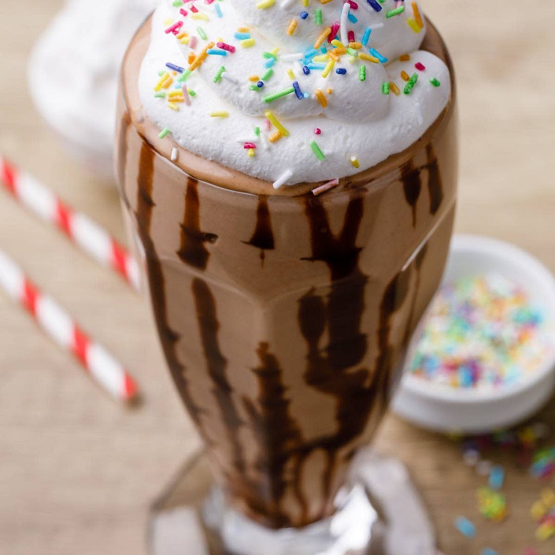 2-Minute Creamy Chocolate Keto Milkshake