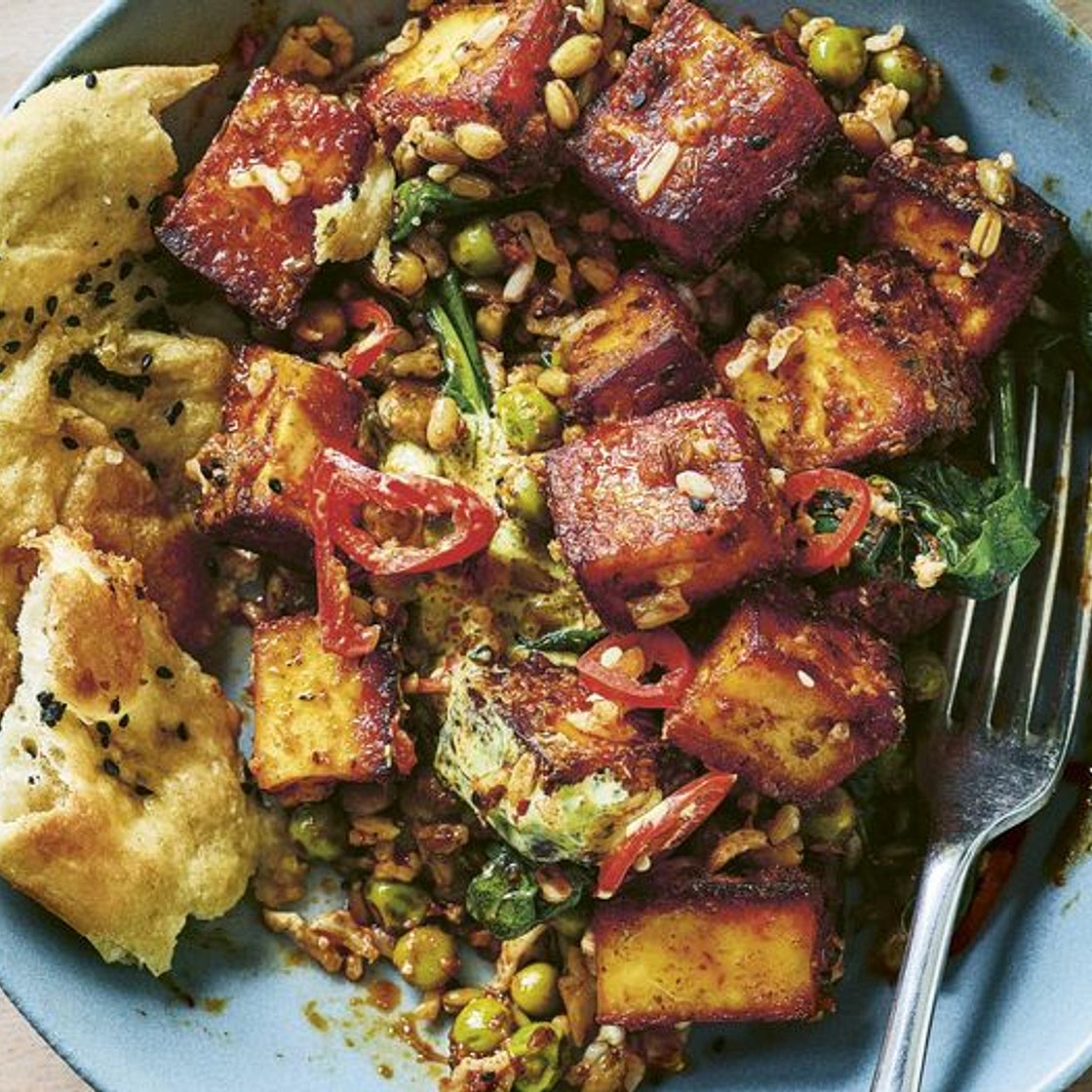Spiced Paneer, Spinach and Pea Grain Bowl with Mint Yoghurt Sauce