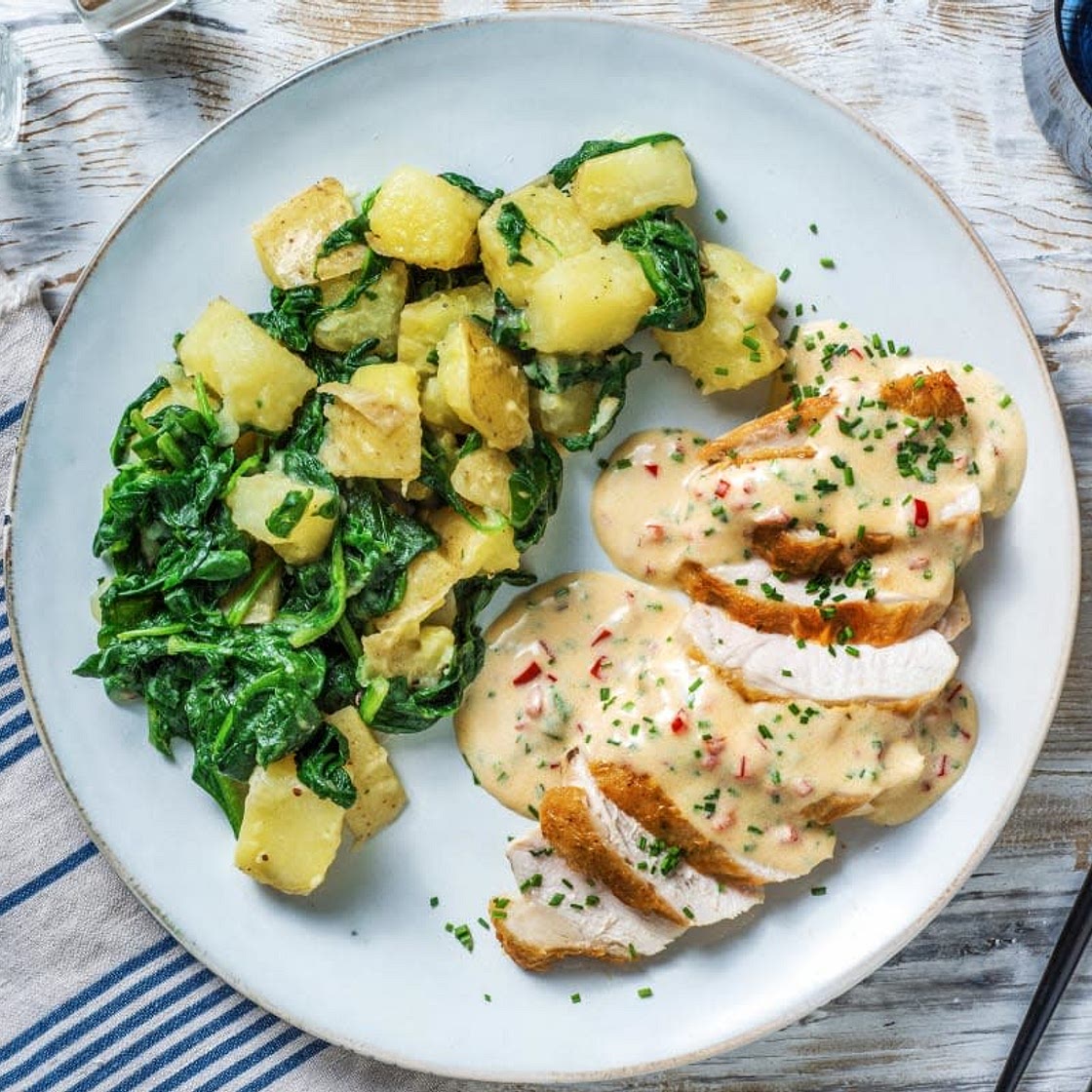HF Crispy Chicken with Chilli & Chive Sauce, Spinach and Potatoes